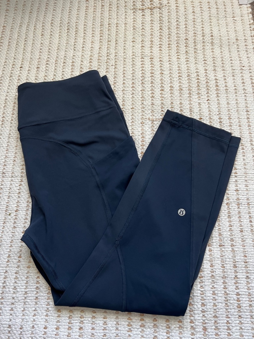 Lululemon Navy Blue Leggings Size 12 No Front Seam